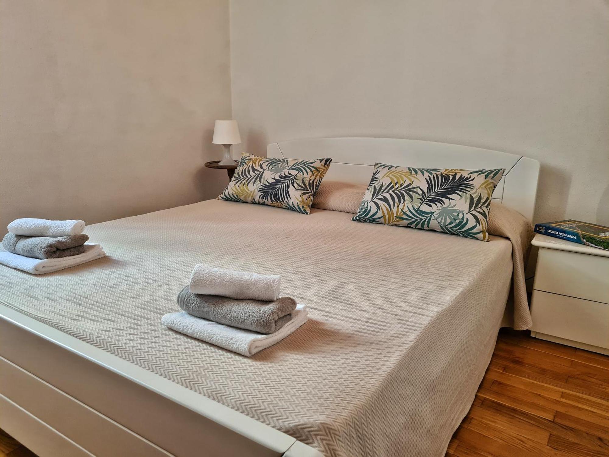 Fortezza - Hvar Old Town Apartment Hvar Town Chambre photo